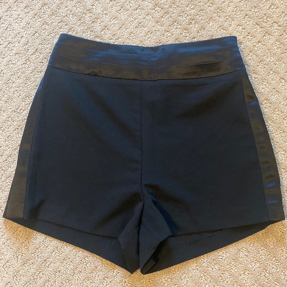 Forever 21 Pants - Black Shorts